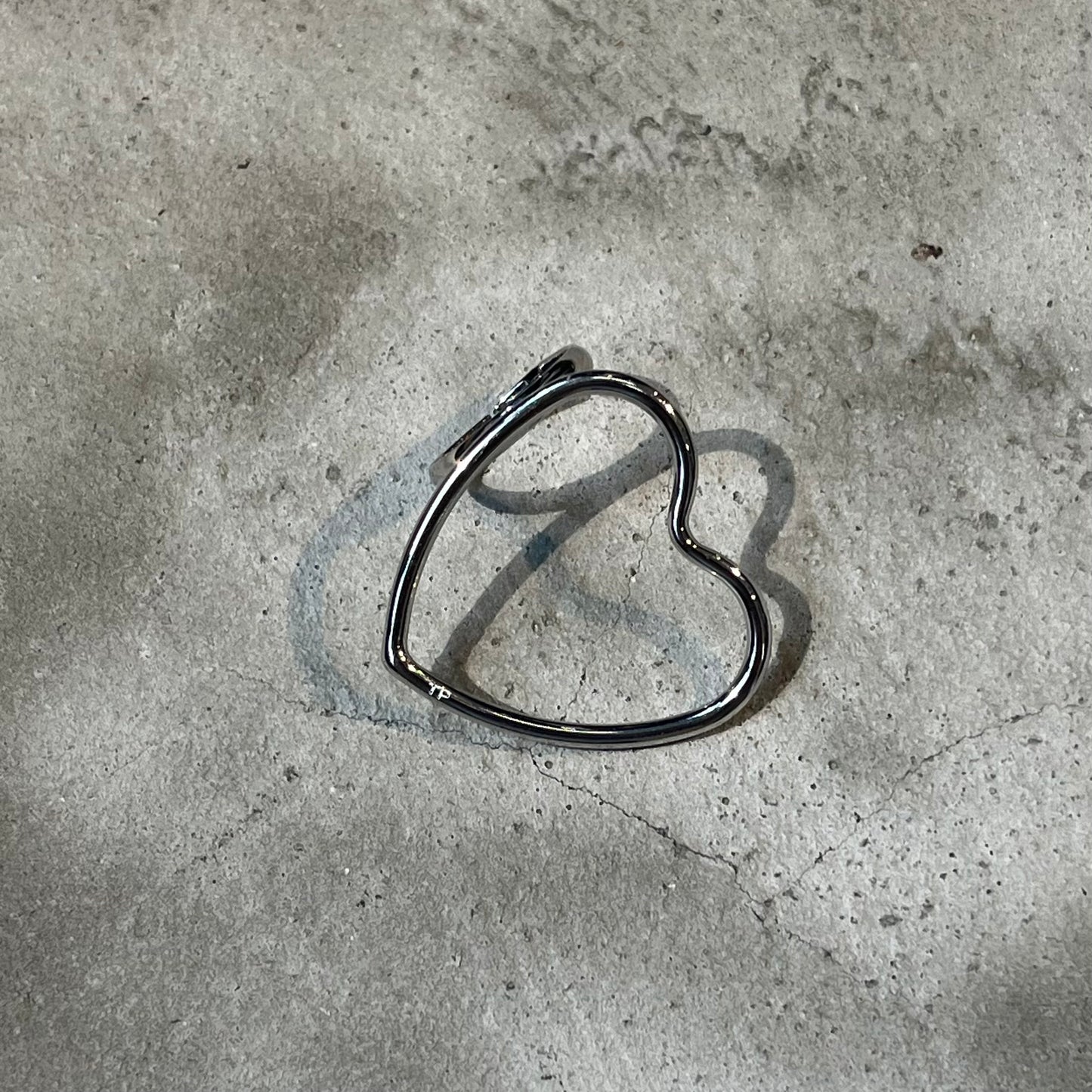 ๐ฏ๐ต<๐ญ๐ก๐๐๐ญ๐ซ๐ ๐ฉ๐ซ๐จ๐๐ฎ๐๐ญ> Heart Ring | Earrings