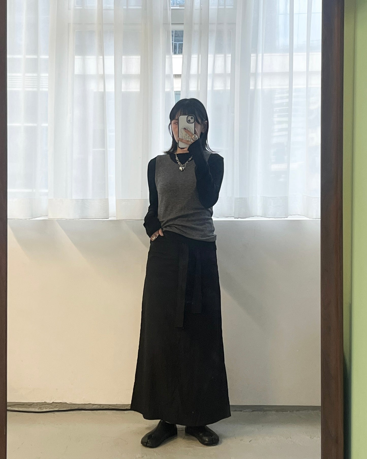 SK127- Stright Belt Skirt | Beige | Black ( S / M )