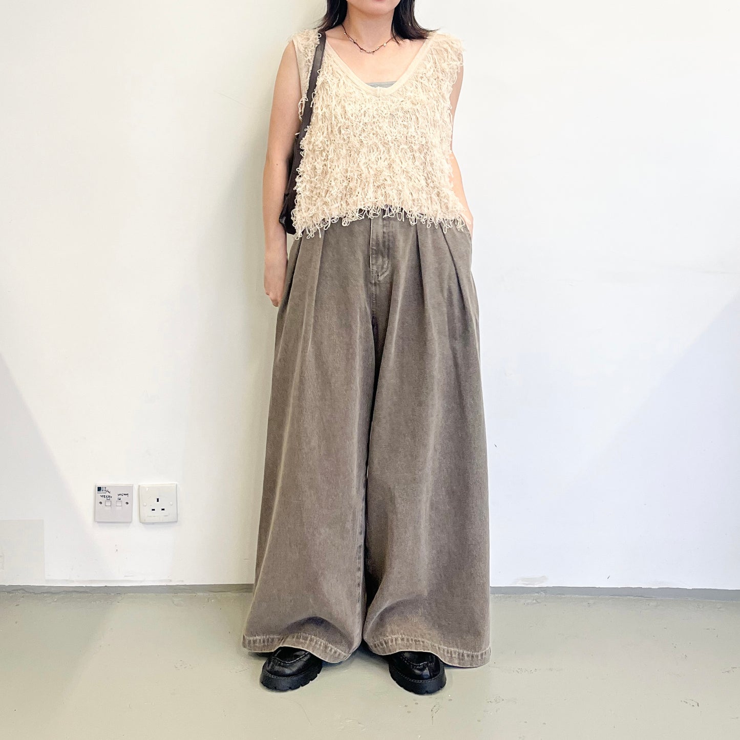 TP661- Boucle Short Vest | Ivory | Brown | Black