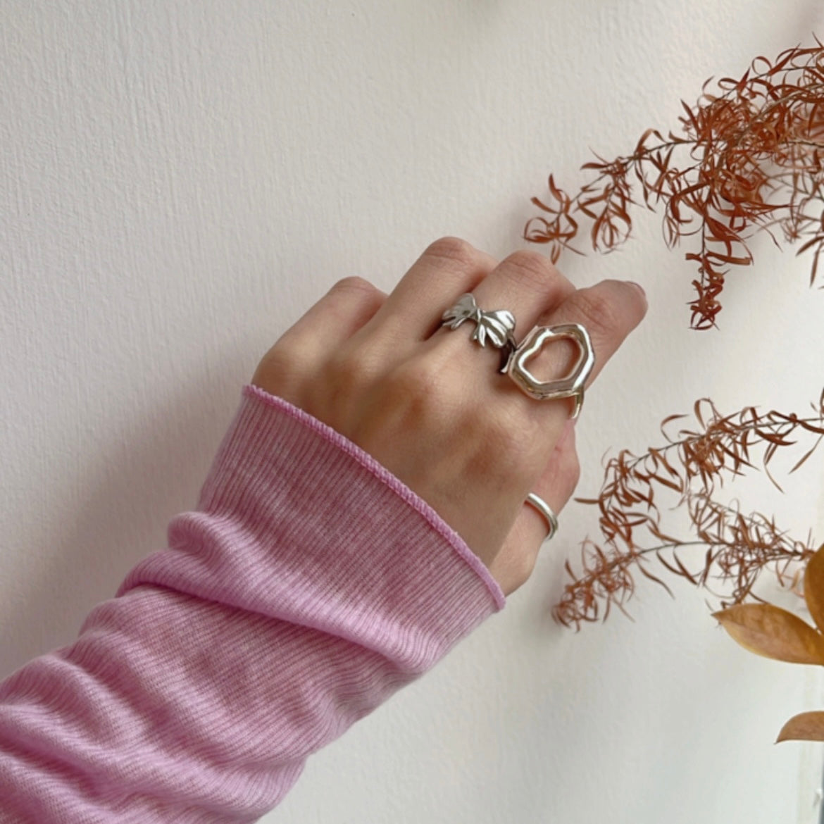 AC226- 2D Ribbon Ring ( 醫療鋼 )