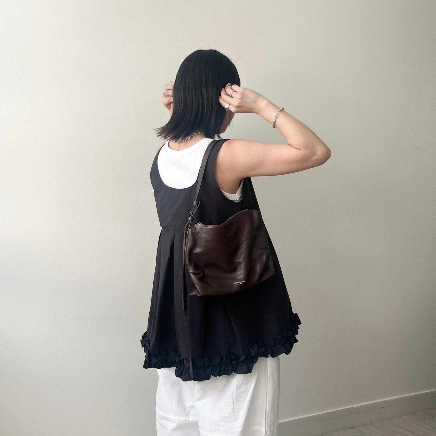 TP638- 方領Ruffles Vest | Black