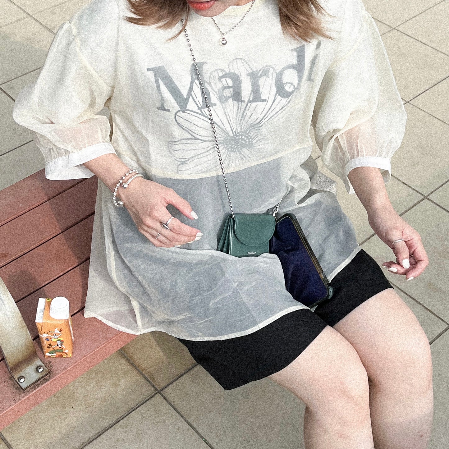 TP191- Bubble Sleeve Top | Ivory | Brown