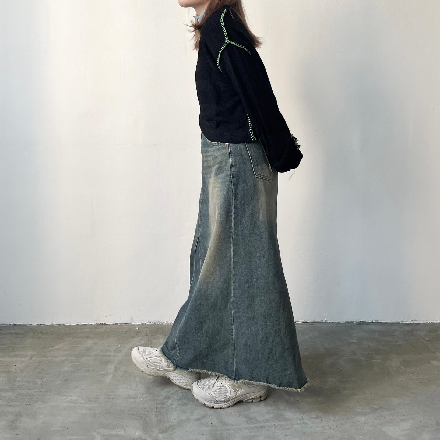 JK05- Outline Knitted Cardigan | Ivory | Black