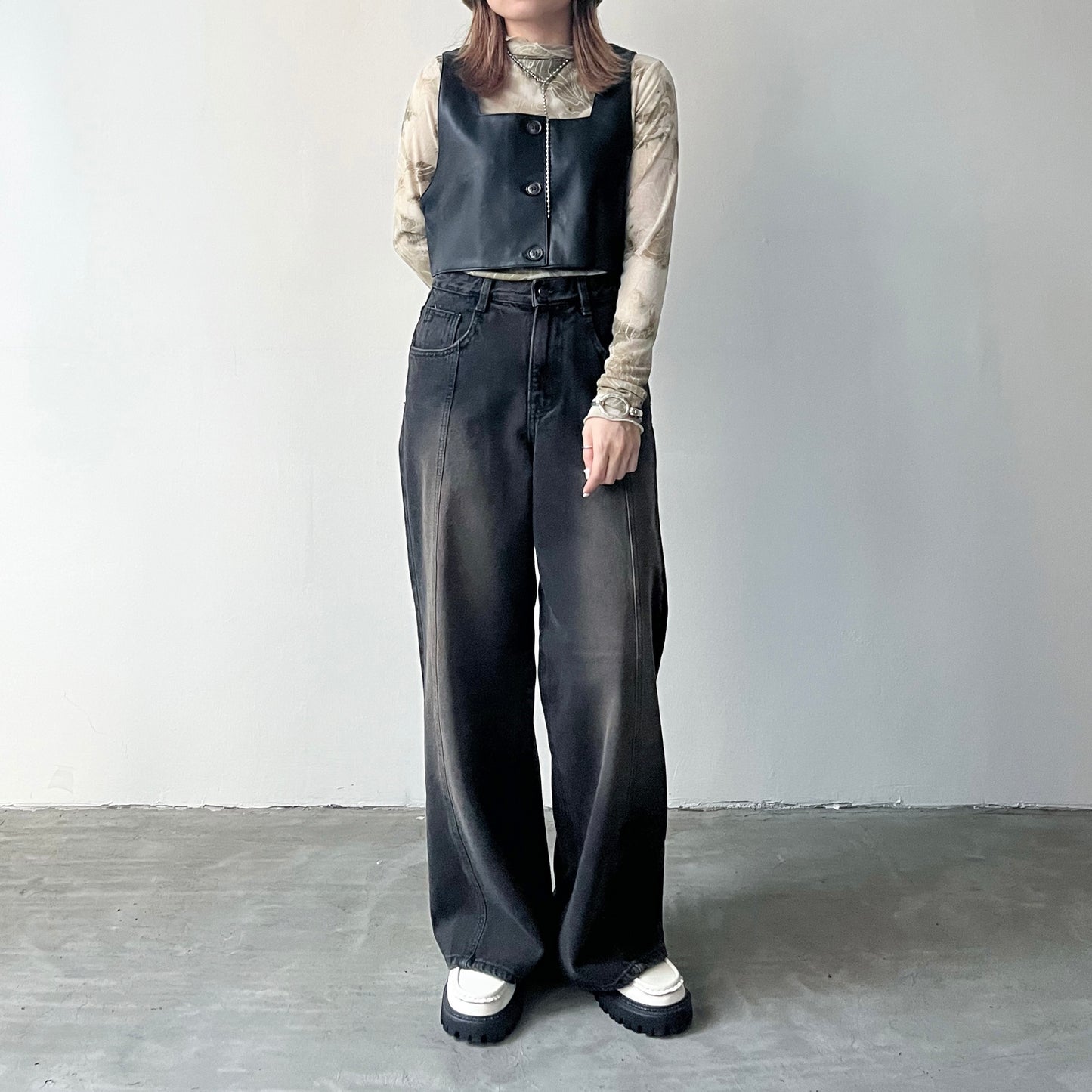 TP227- Leather Gilet | Black