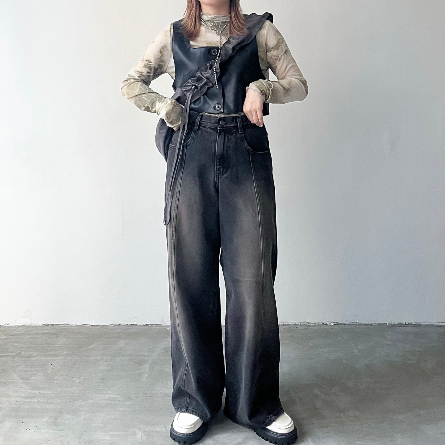 TP227- Leather Gilet | Black