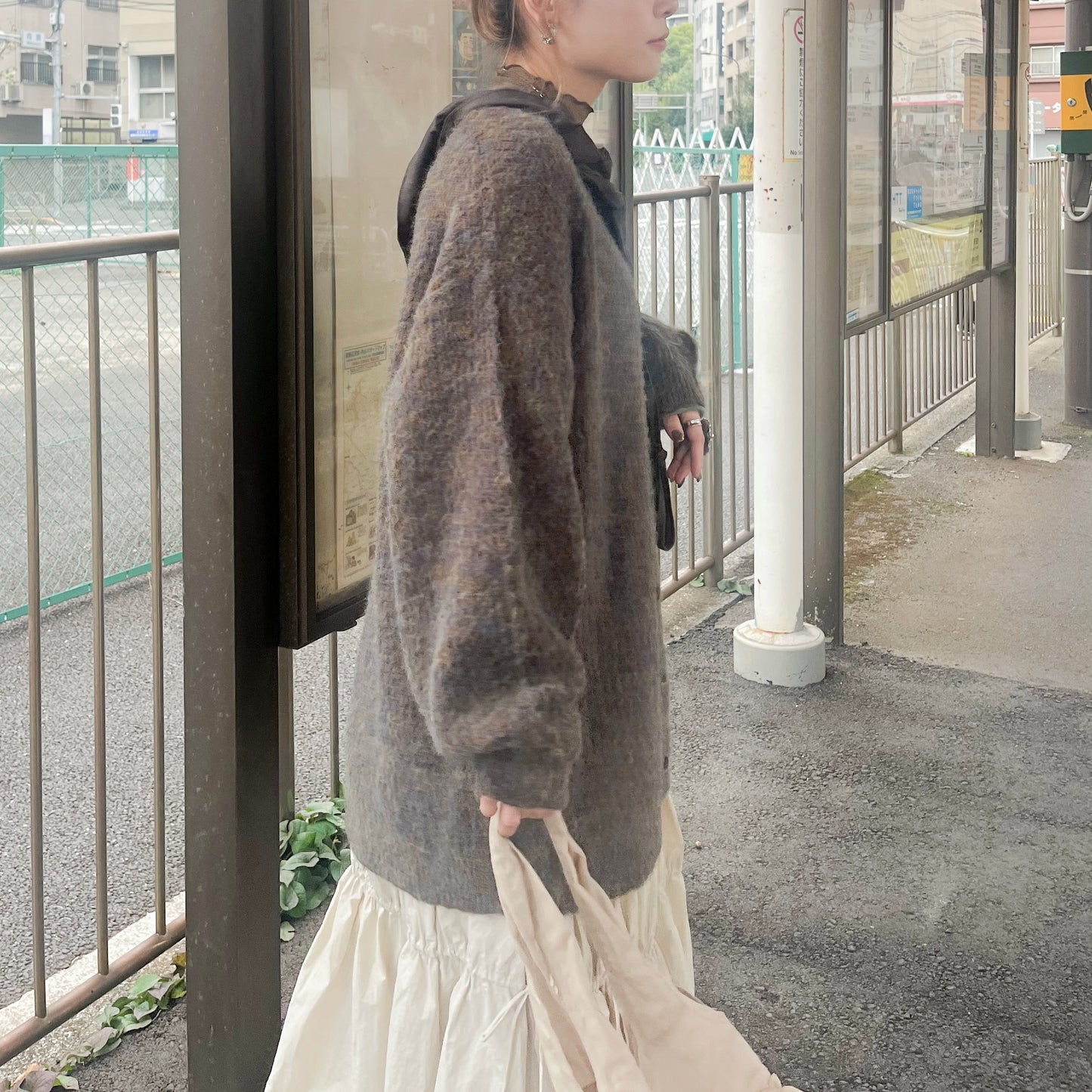 JK10- 混色V Neck Knitted Cardigan | Ivory | Brown | Navy