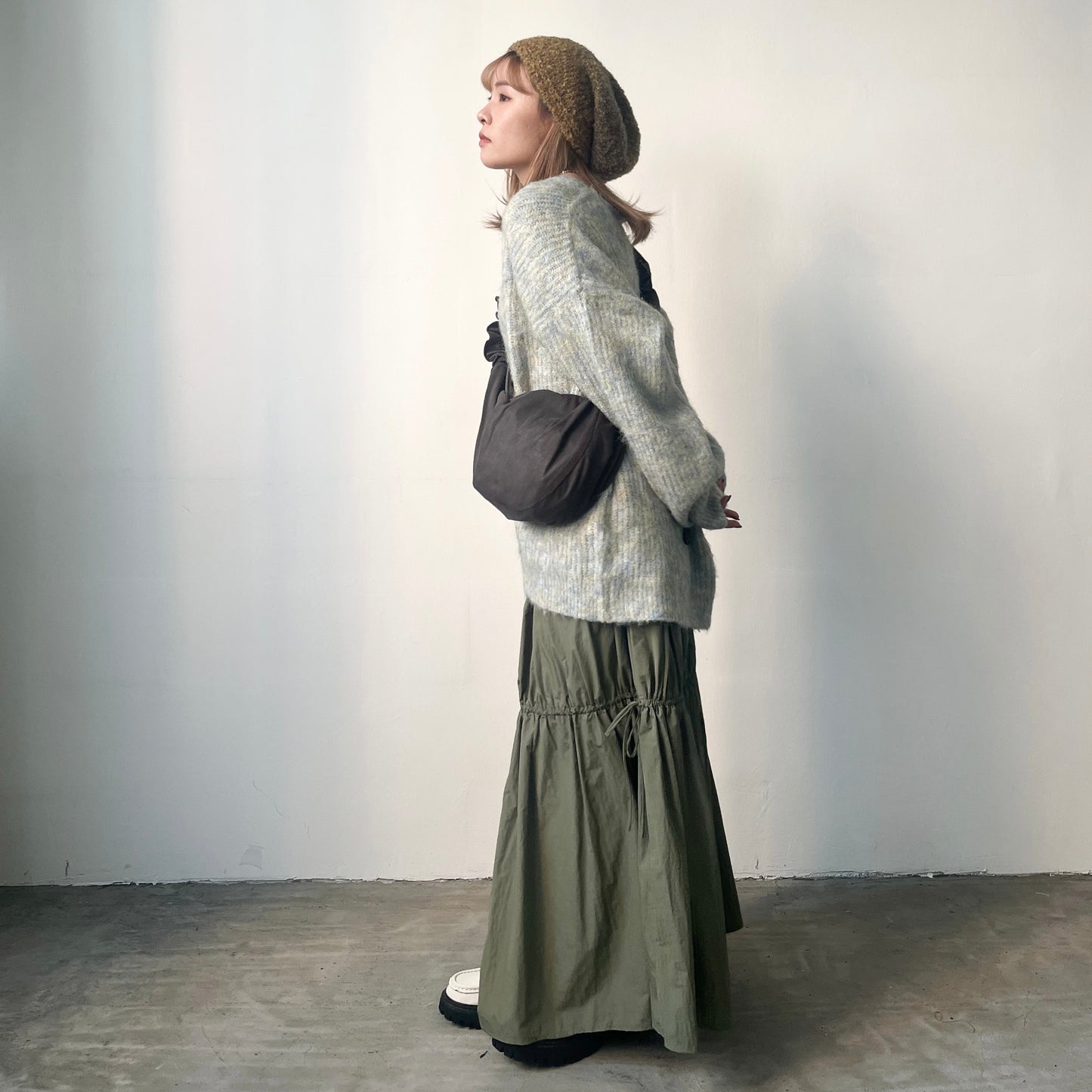 JK10- 混色V Neck Knitted Cardigan | Ivory | Brown | Navy
