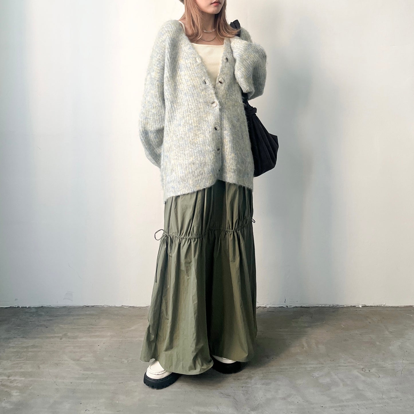 JK10- 混色V Neck Knitted Cardigan | Ivory | Brown | Navy