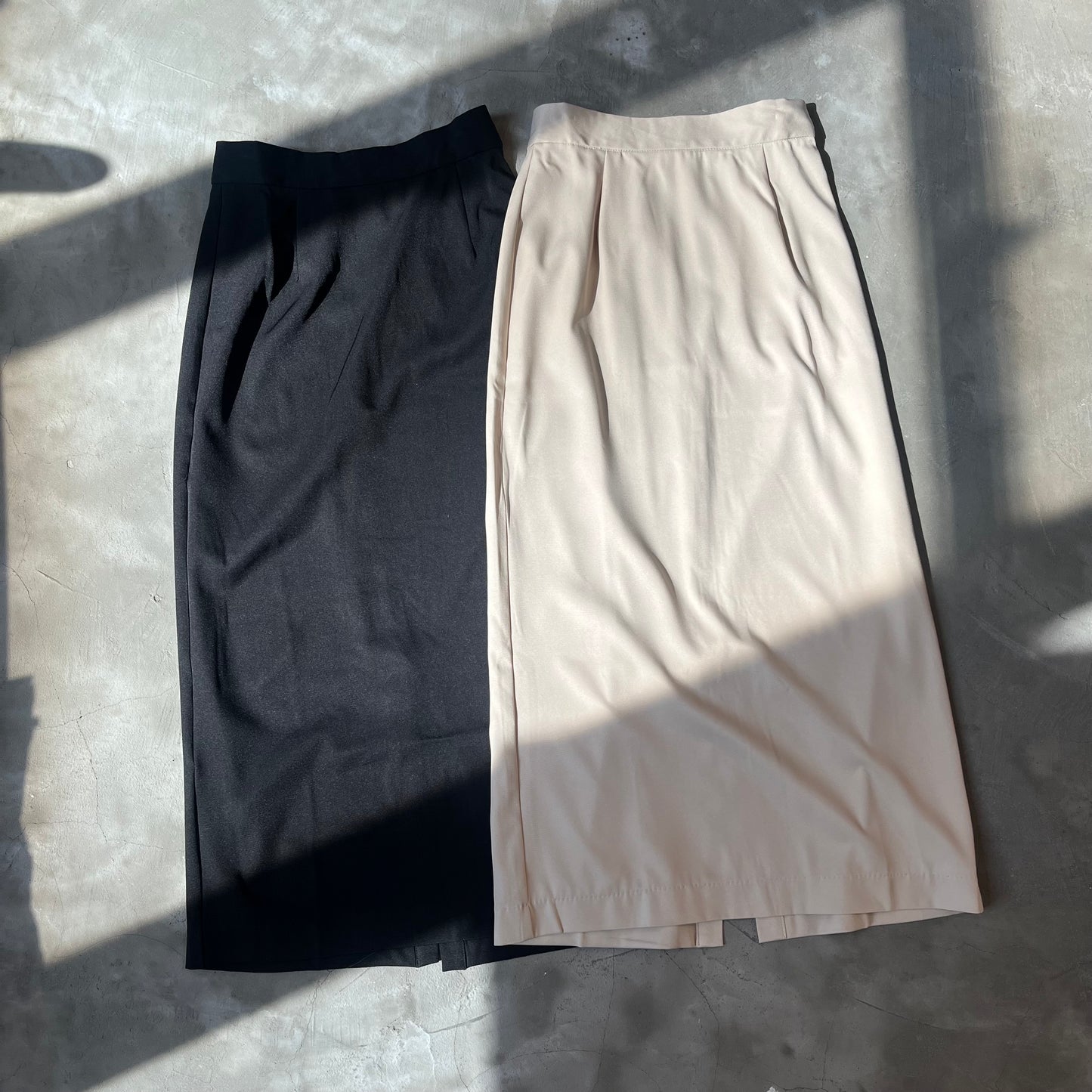 SK44- Twill Skirt | Ivory | Black