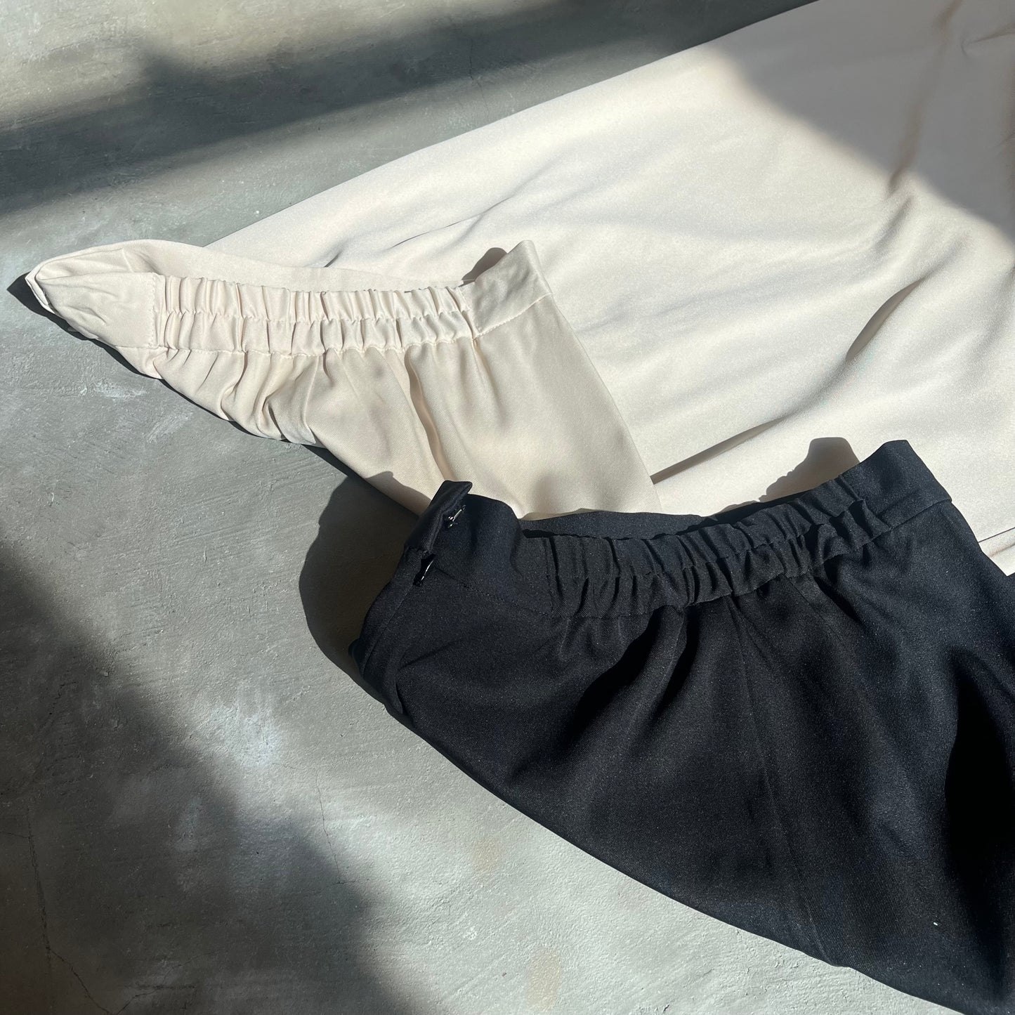 SK44- Twill Skirt | Ivory | Black