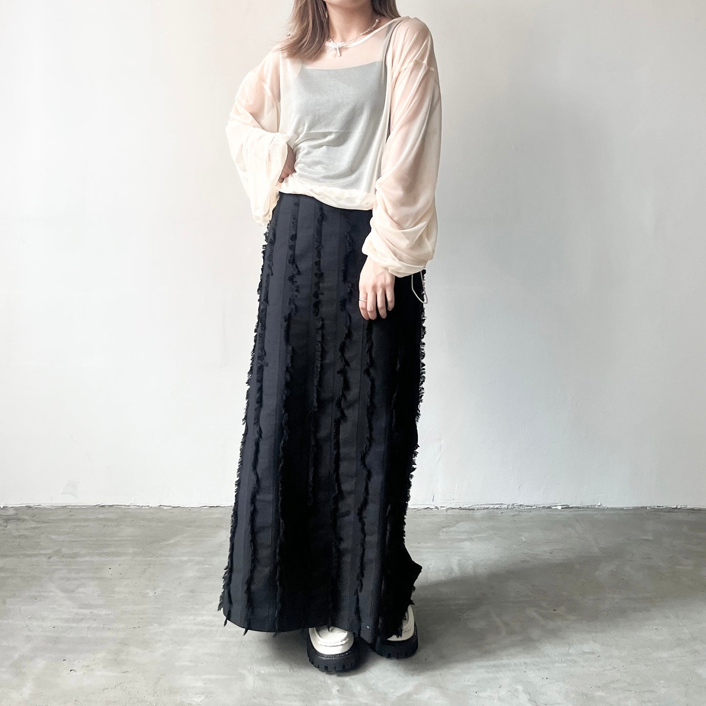TP209- See-through Puff sleeves Top | Ivory | Blue