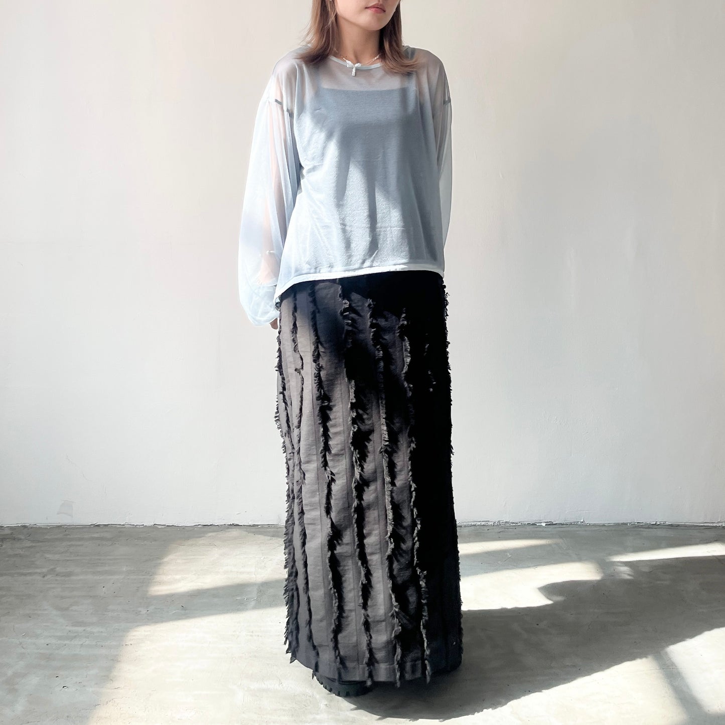 TP209- See-through Puff sleeves Top | Ivory | Blue