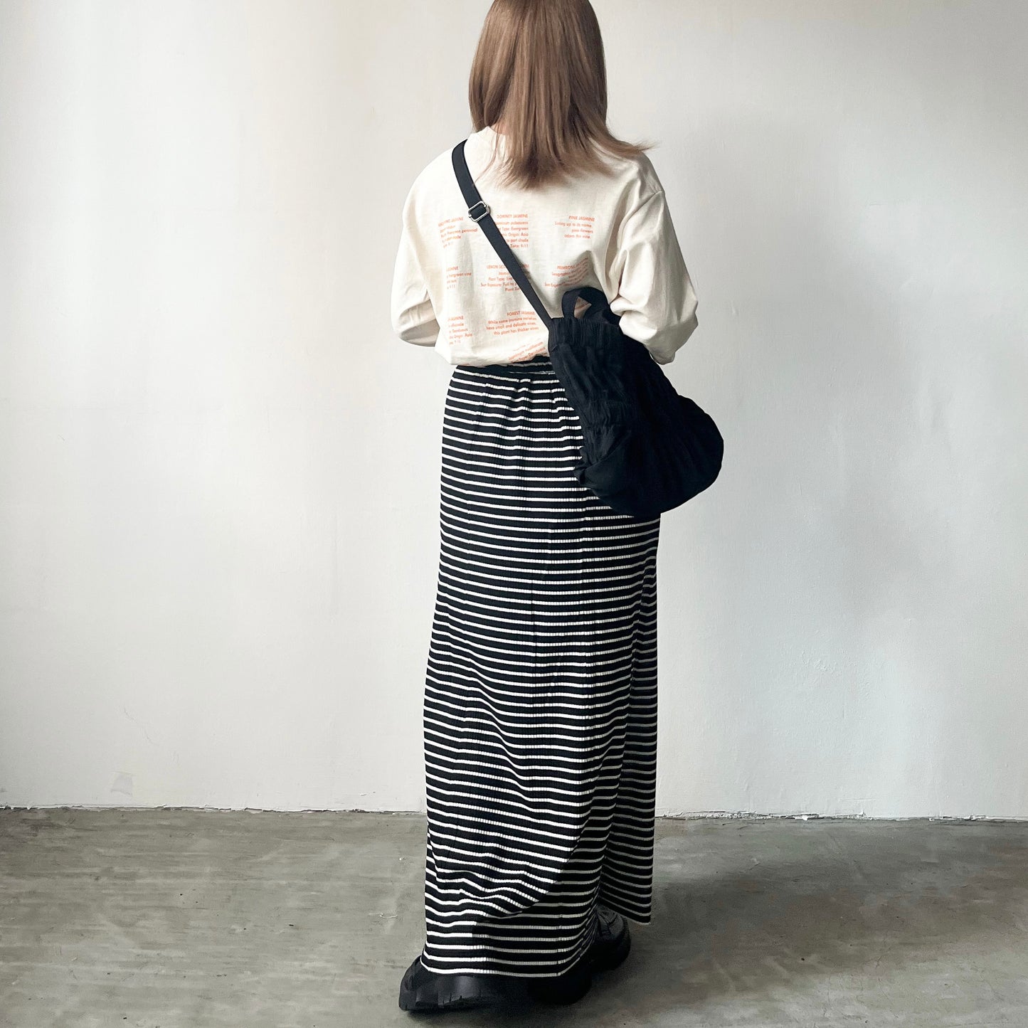 SK45- 橫間日常半截裙 | Brown | Black