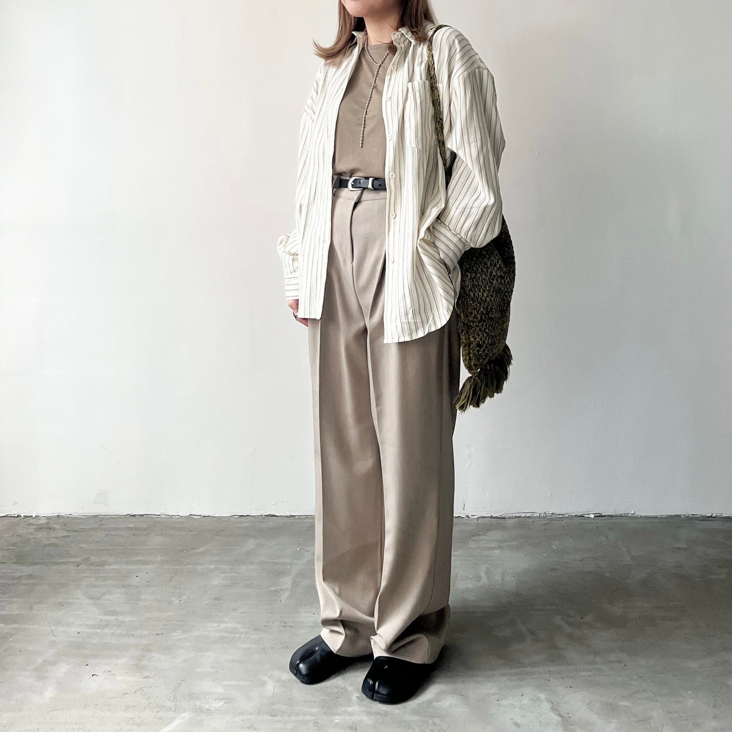 TP218- Stripe Line Shirt | Ivory | Khaki