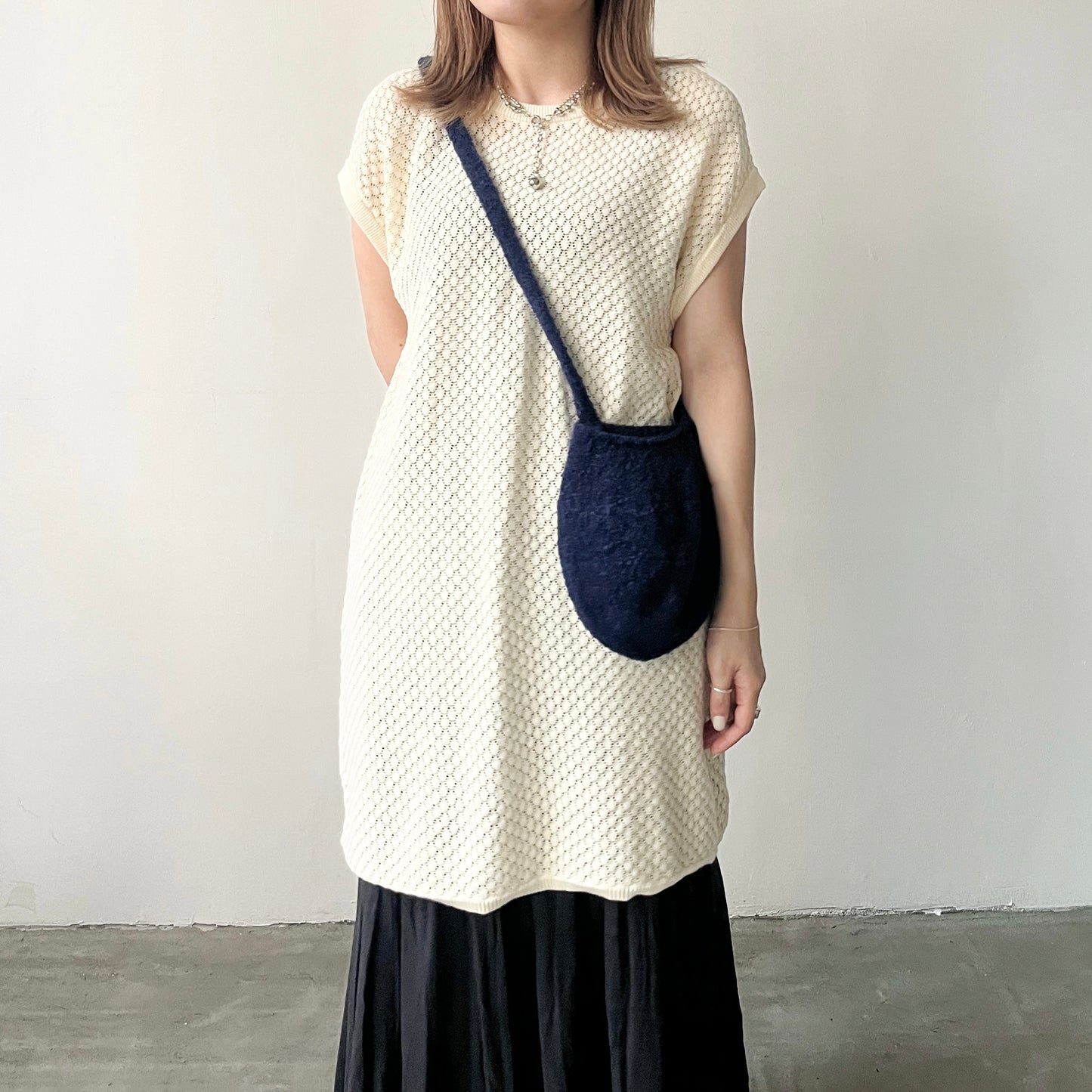 BG22- little Snow Ball bag | White | Red | Navy | Black