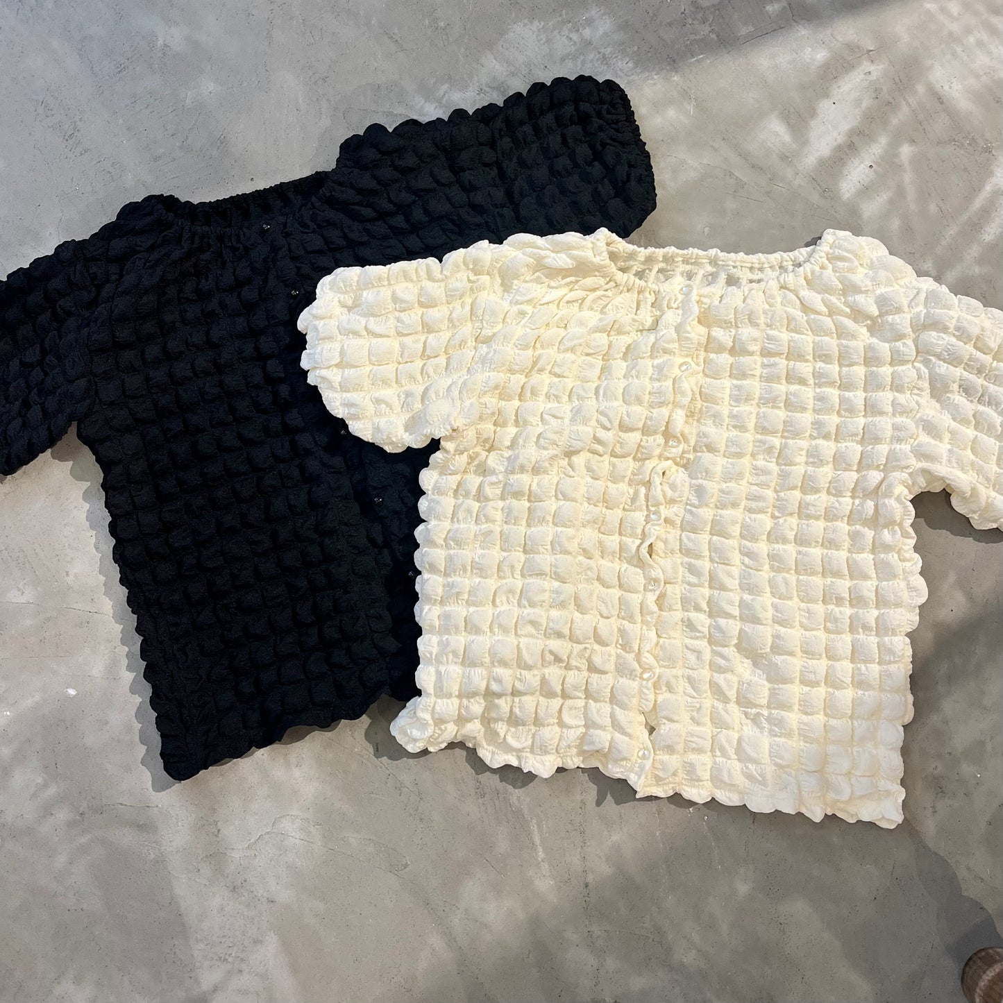 TP151- Bubble Top Cardigan | Ivory | Black