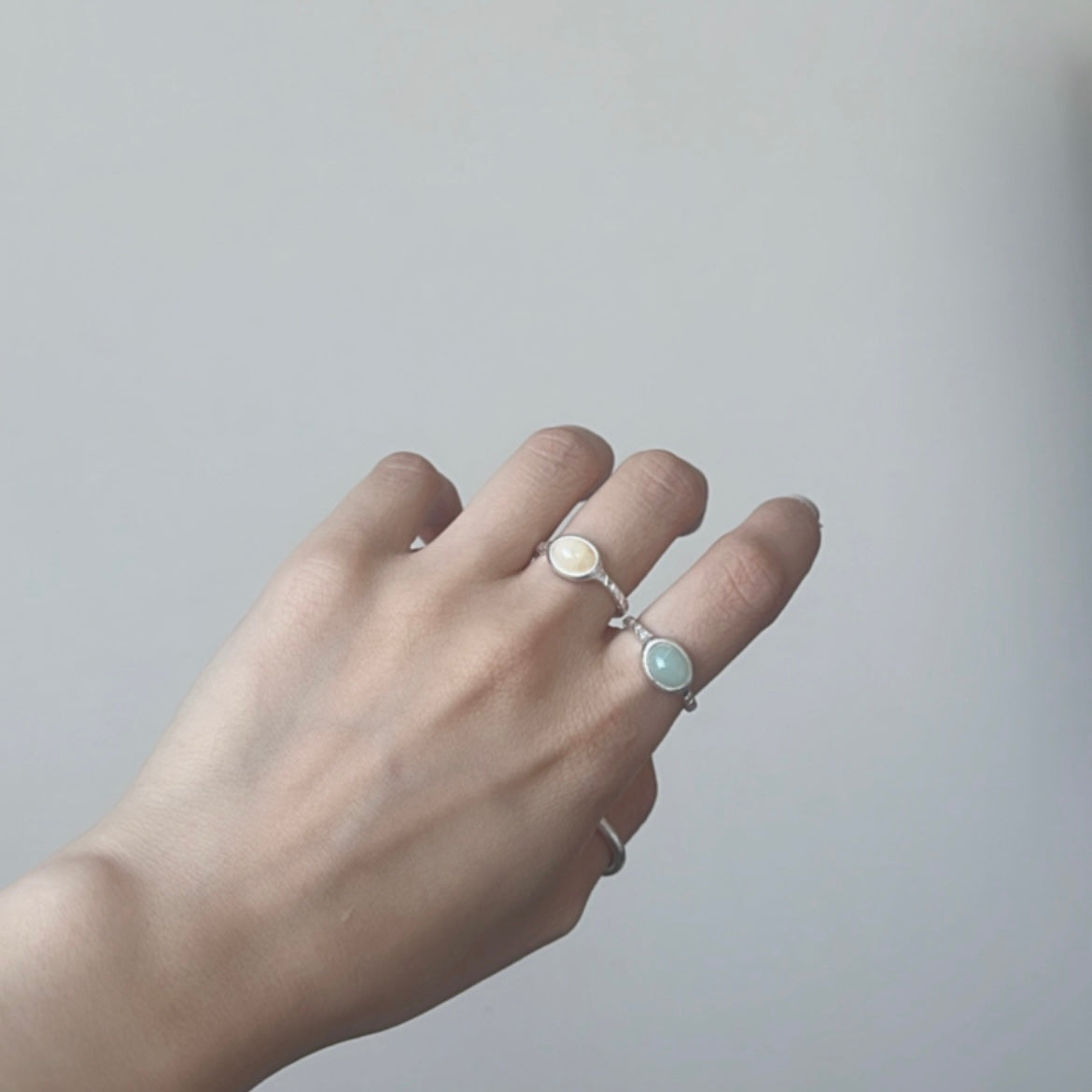 🇰🇷連線新品 AC73 - Color Beams Ring | Ivory | Blue GReen