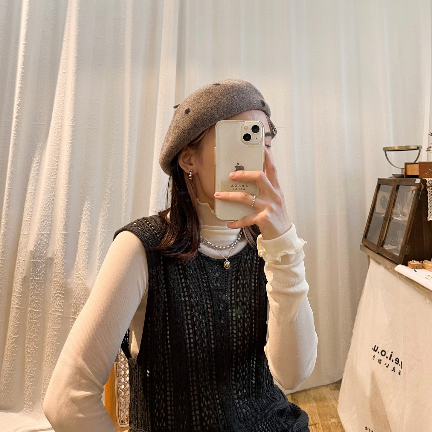 Dot Dot Wool Beret
