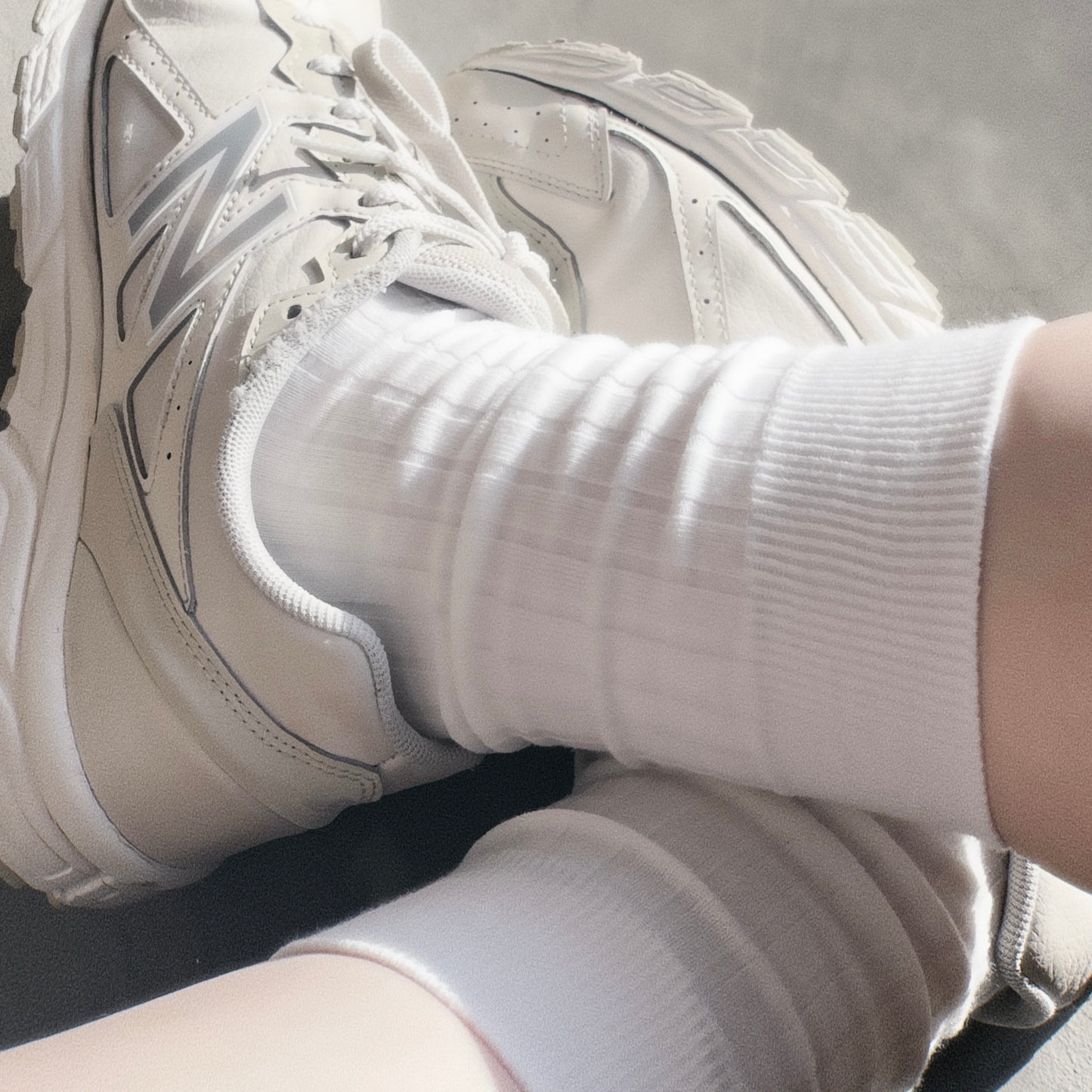 Basics Color Socks - 黑 | 白 ( 不包在免運費金額內)