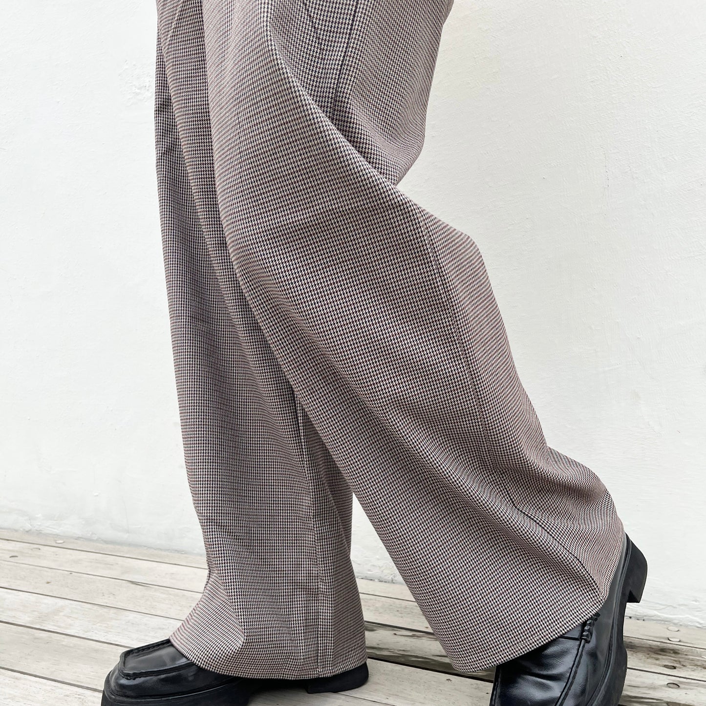 Che Wide Pants