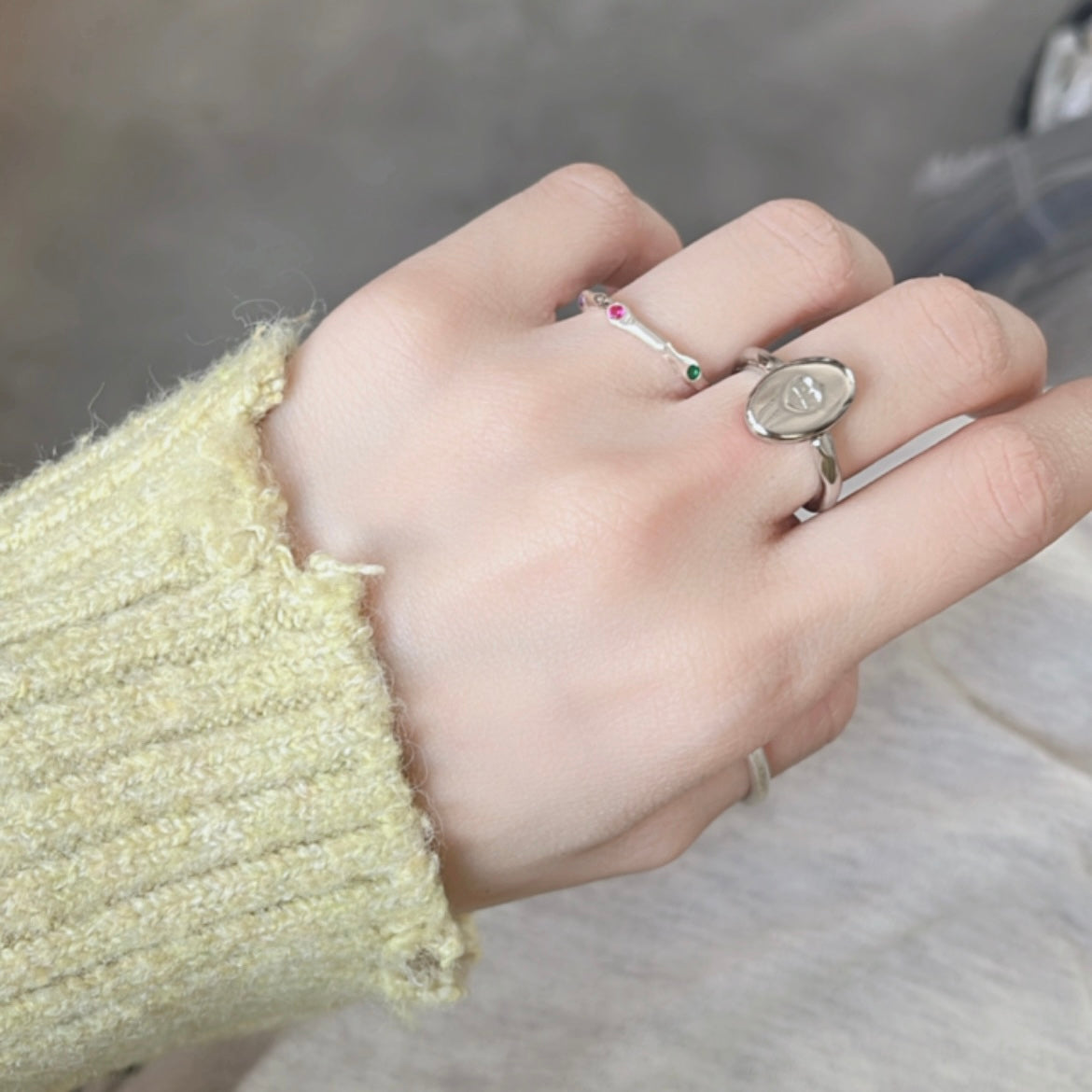 AC36- Olive Heart Ring