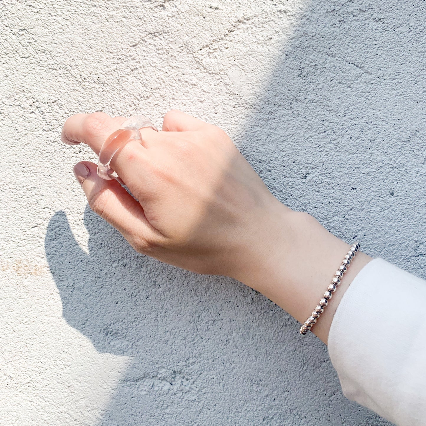 Clean Acrylic Set Ring