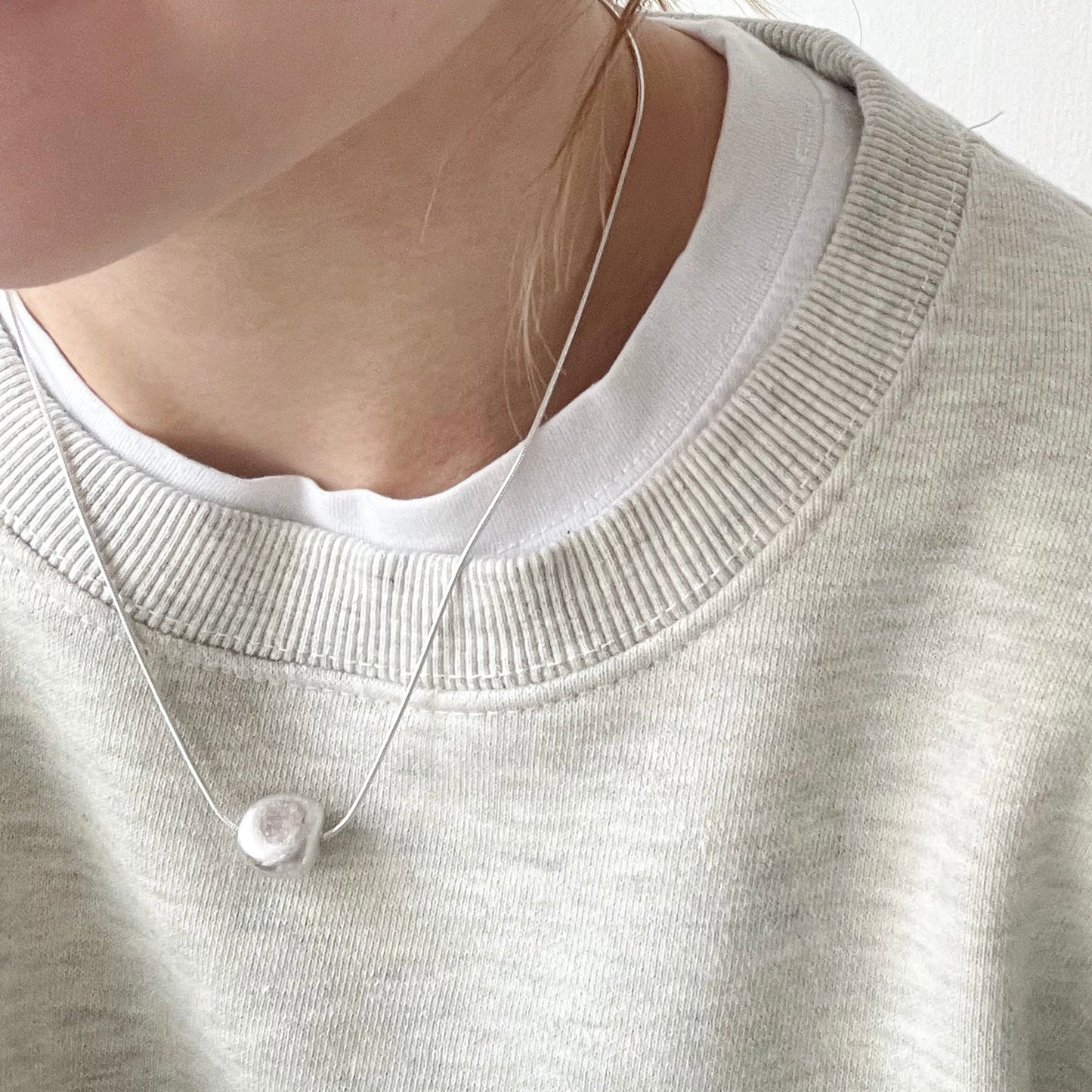 AC13- Stone Necklace