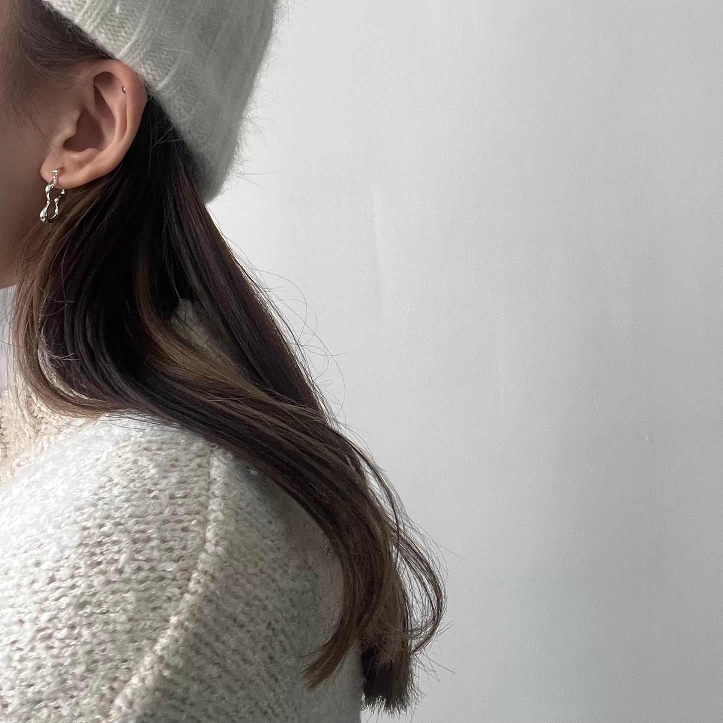 AC28- Wave Earrings