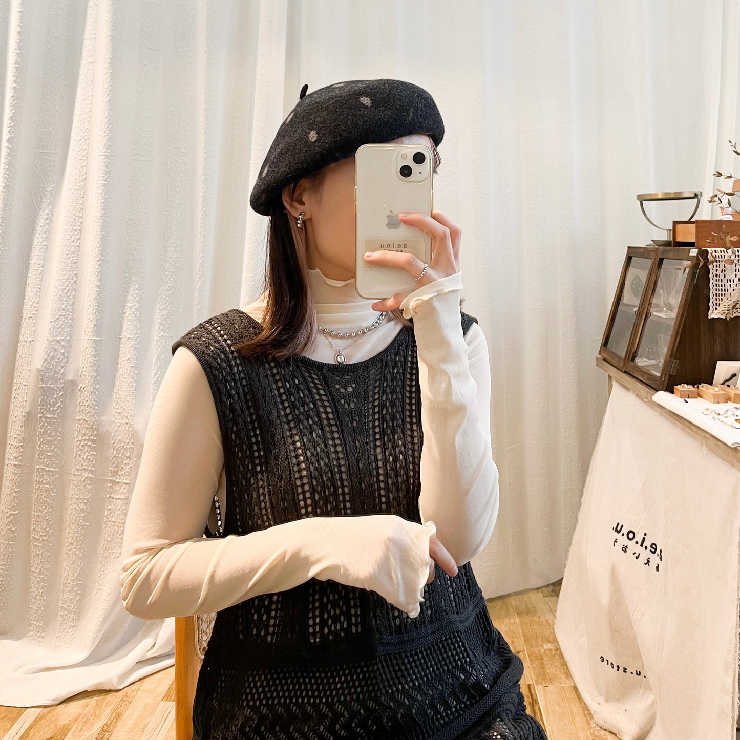 Dot Dot Wool Beret