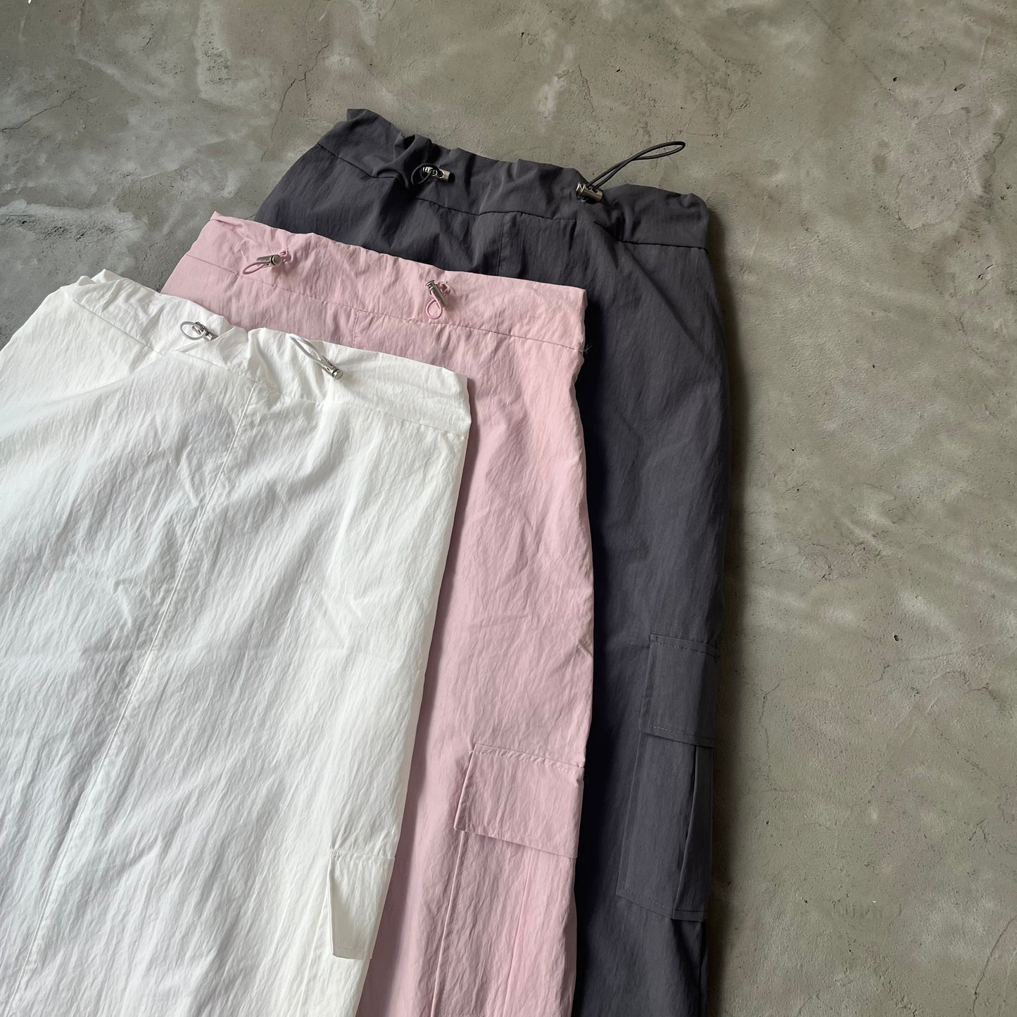 SK15- windbreaker skirt | White | Grey | Pink