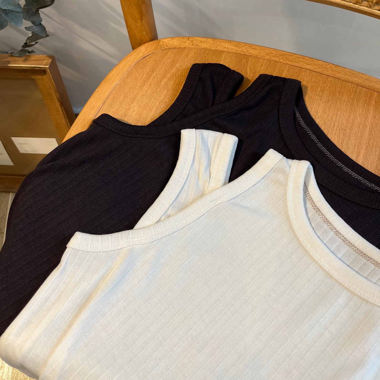 Shoulder Tank Top