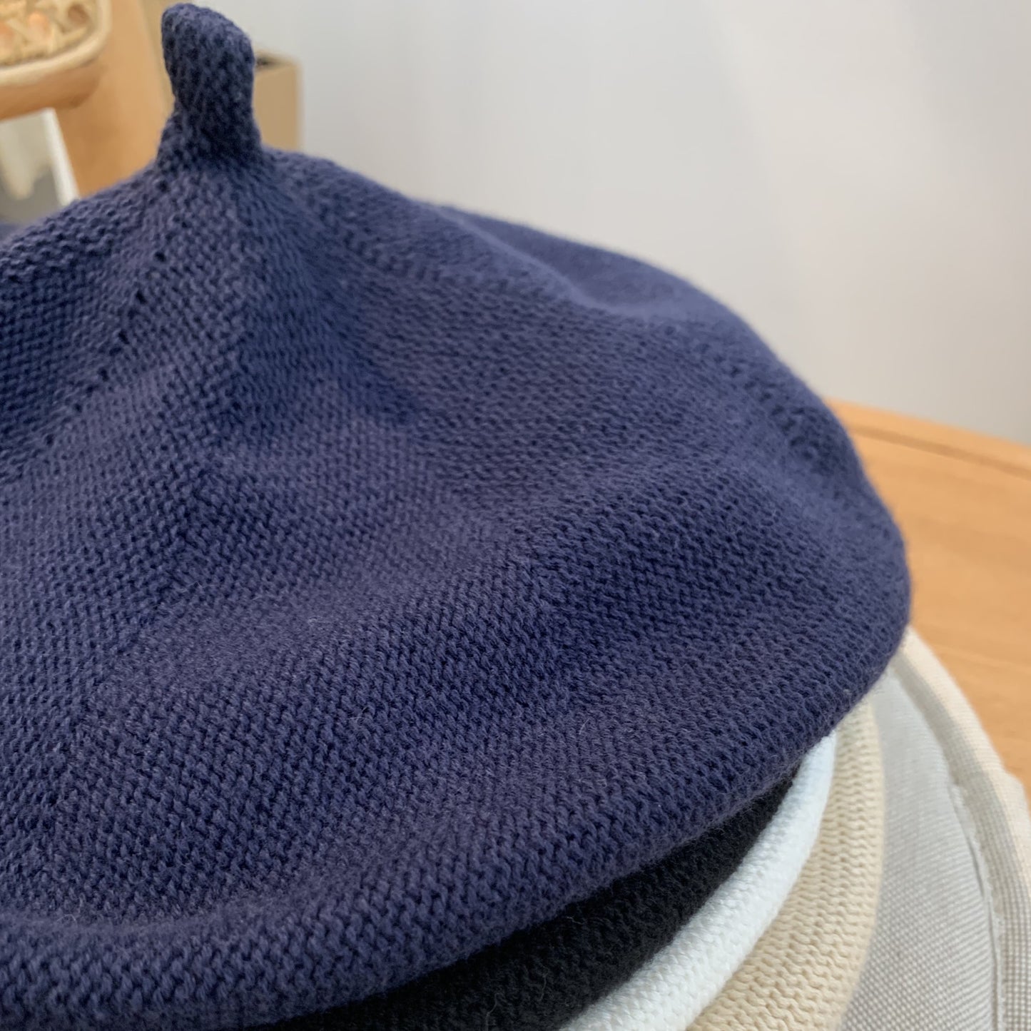 H01- 8色 Beret 超推薦入手!