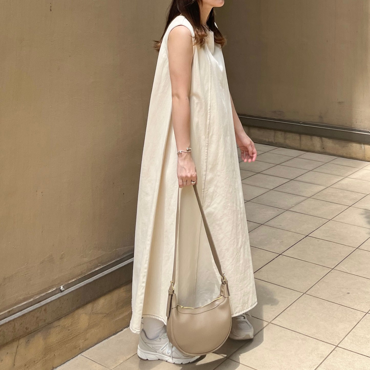 BG11- 2 Way Moon Bag