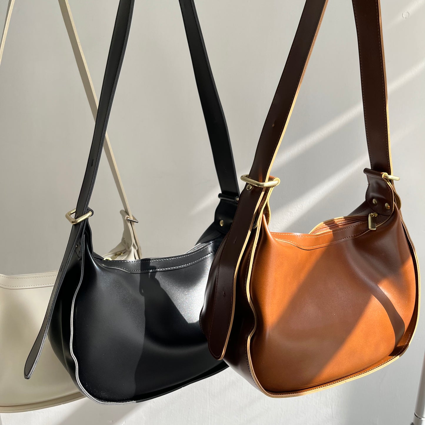 BG04- Hot items!! U Bag