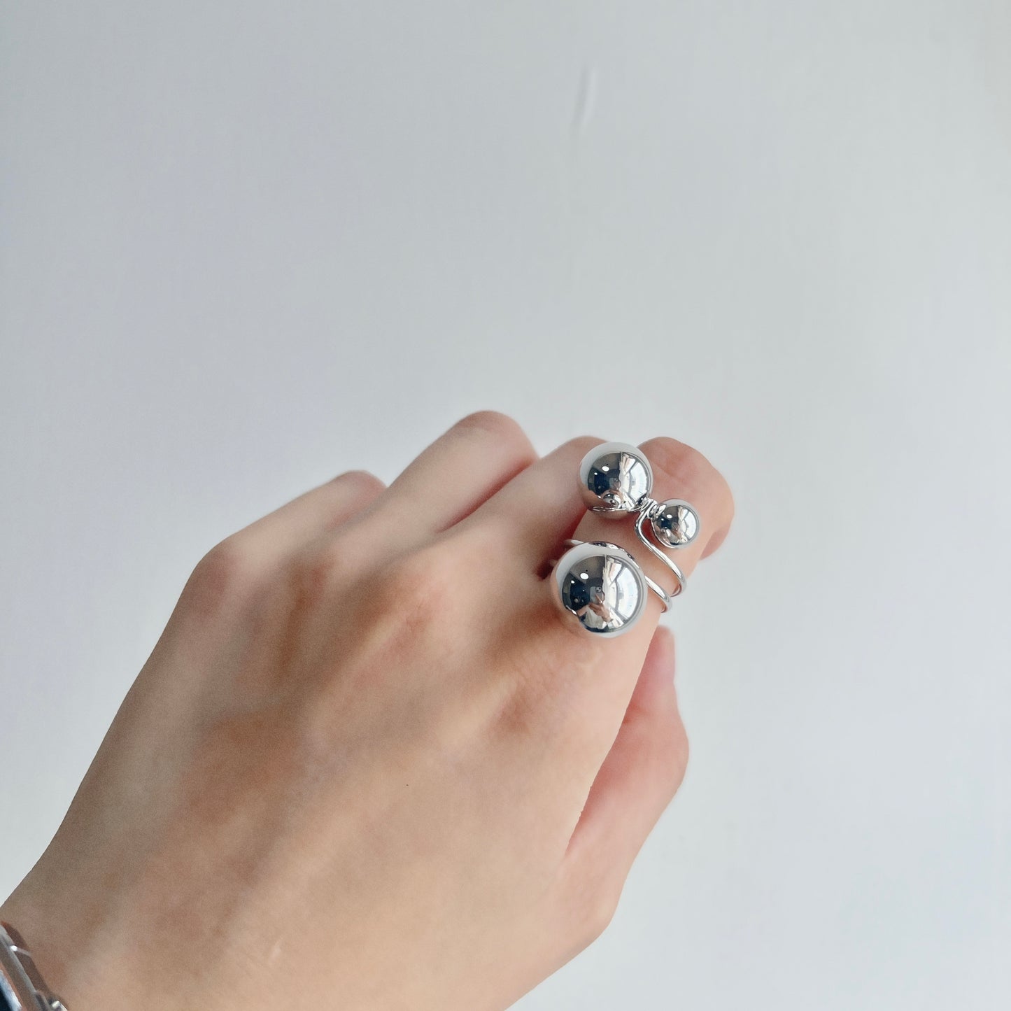 AC01 - Ball Ball Rings