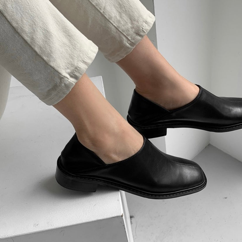 SH01- 方頭皮鞋