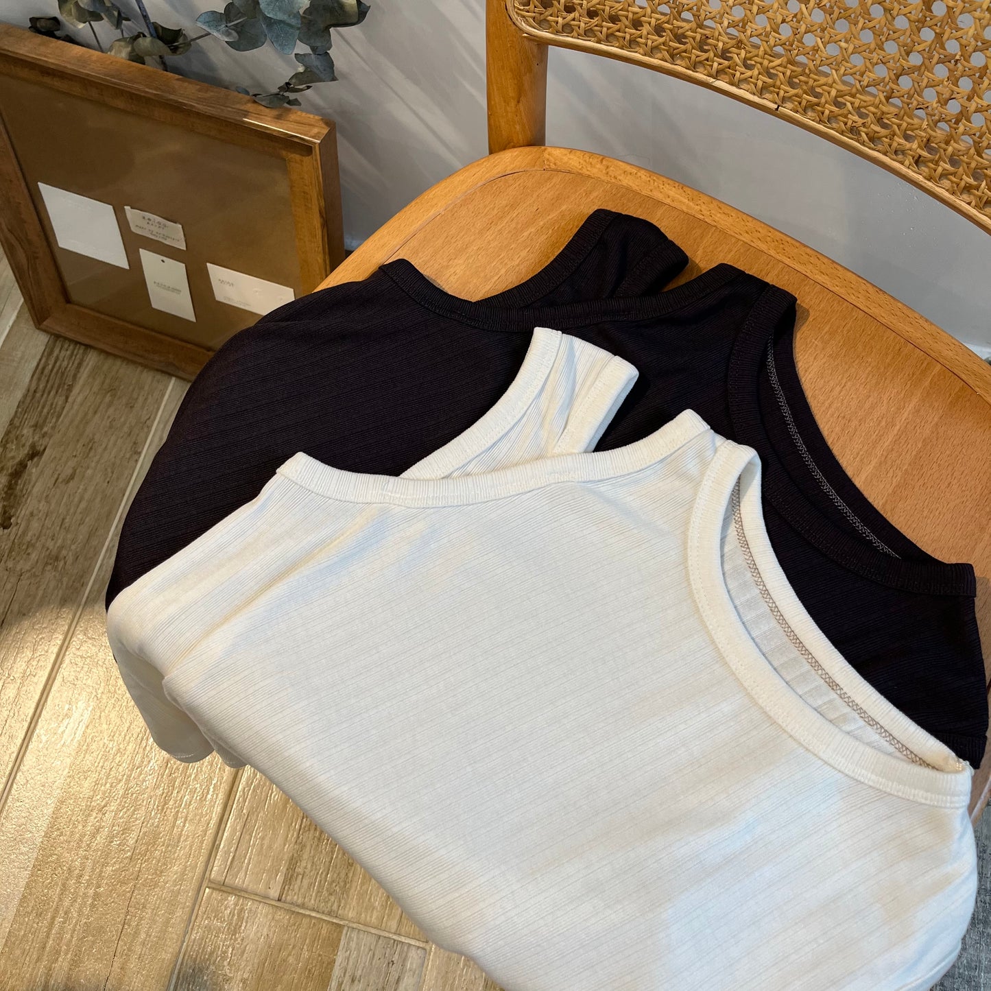 Shoulder Tank Top