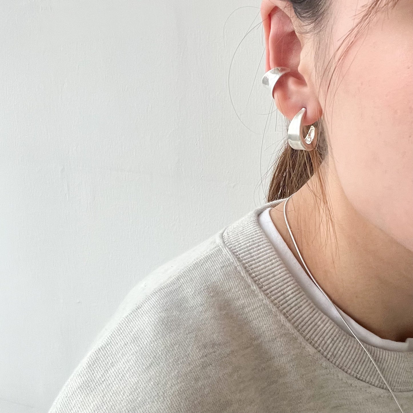 AC17- 啞面Earcuff