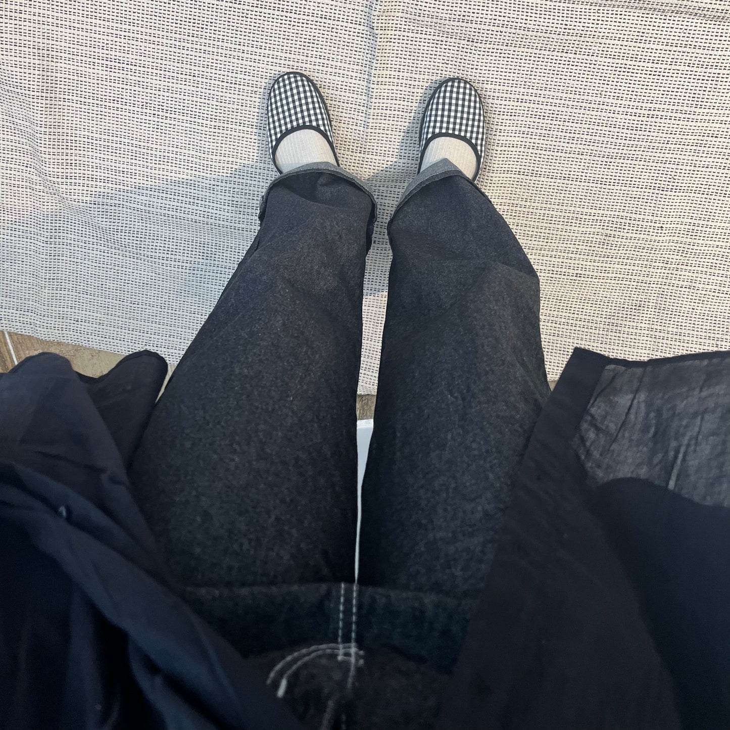 Basic Straight Jeans