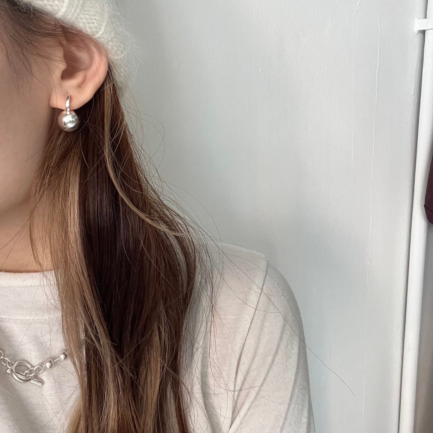AC29- Ball Ball Earring