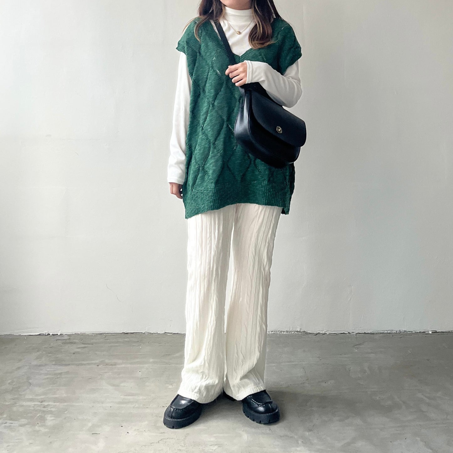 TP49- Neck Knitted Top