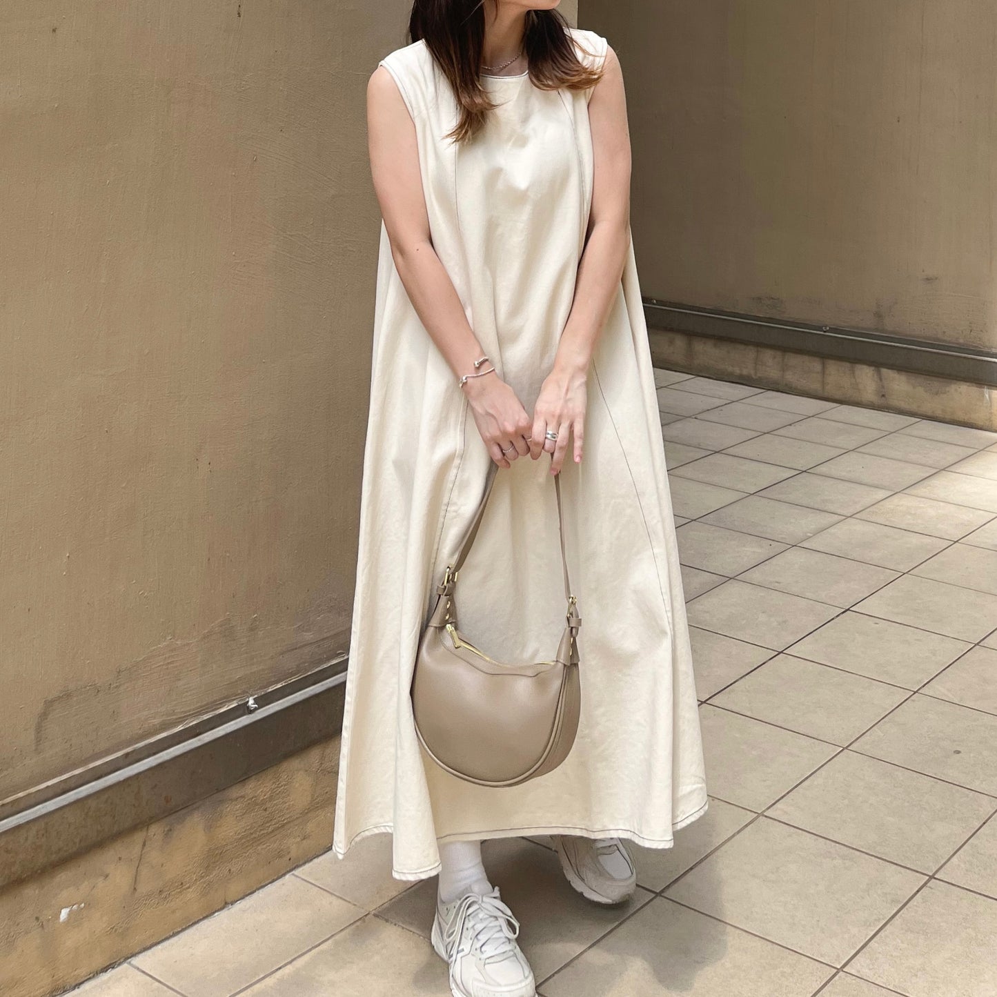 BG11- 2 Way Moon Bag