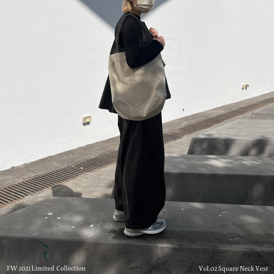Vol.02 Square Neck Vest