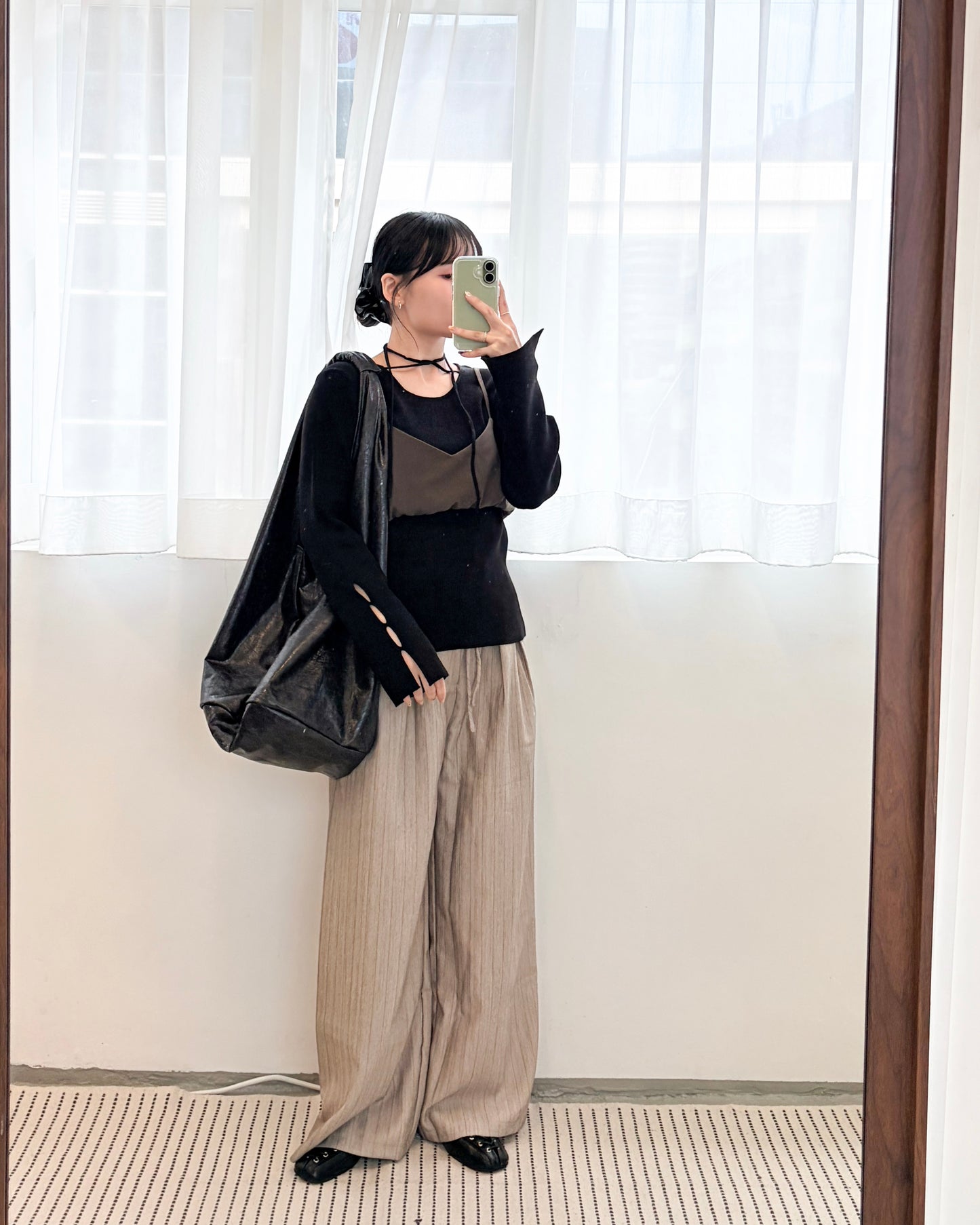 TP682- Neck String ribbon Knit Top |  Ivory | Blue | Black