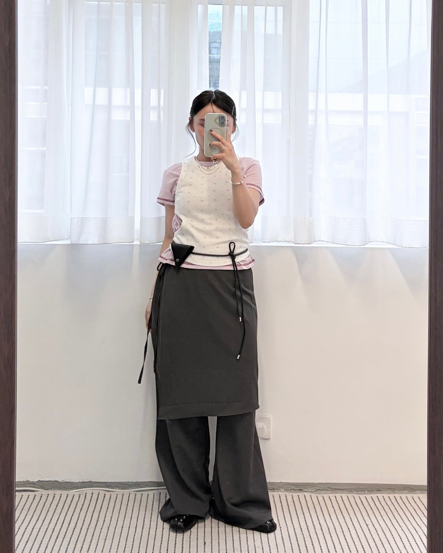 TP781- Open Side Cropped Vest | 碎花 | 點點 | Light Green | Black