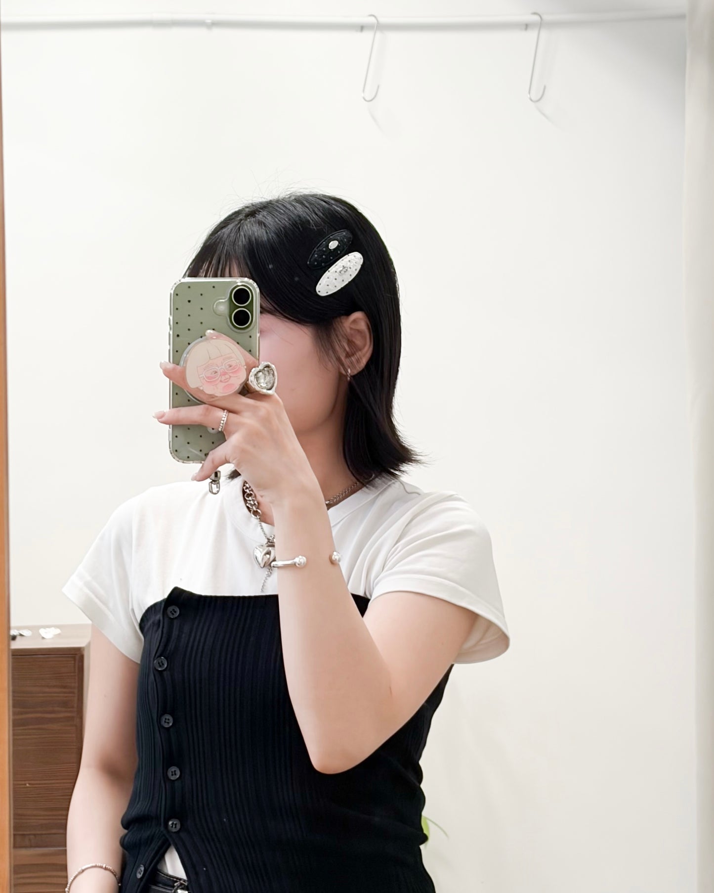 AC303- Small Dot Hair Clip | White | Grey | Butter | Black (1 pair)