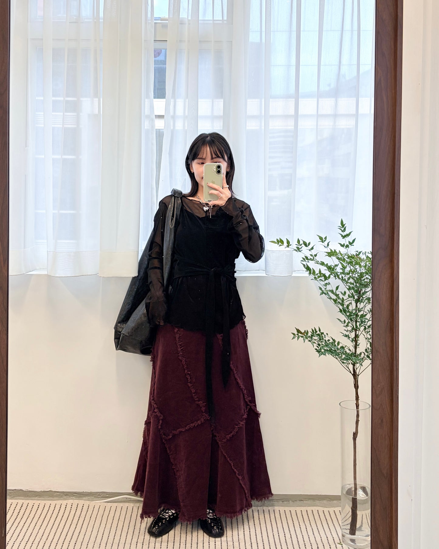 SK135- 薄燈芯絨破爛邊半截裙 ｜ Black | 棗紅色 | Brown