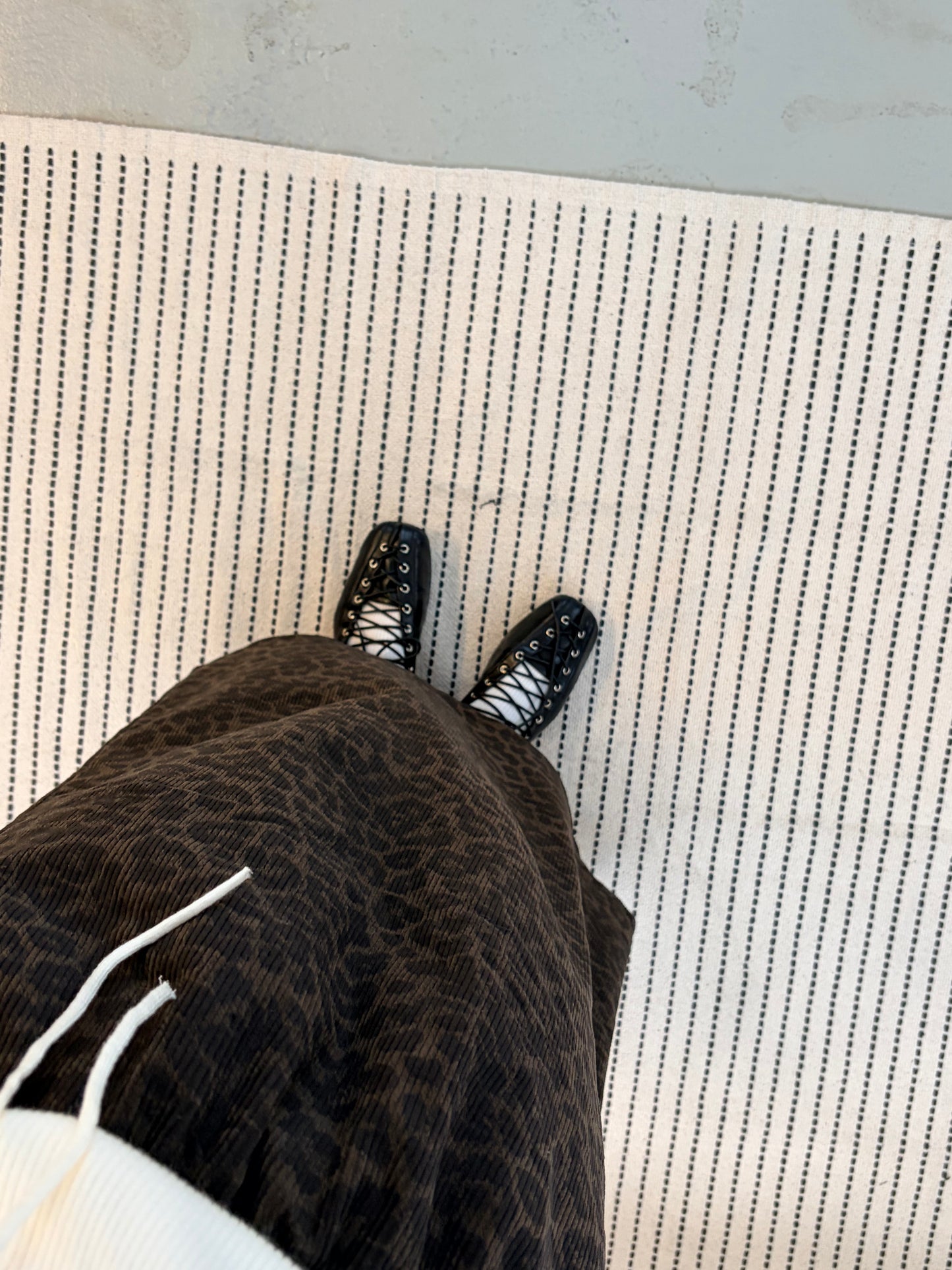 SK132- 薄燈芯絨Leopard Skirt