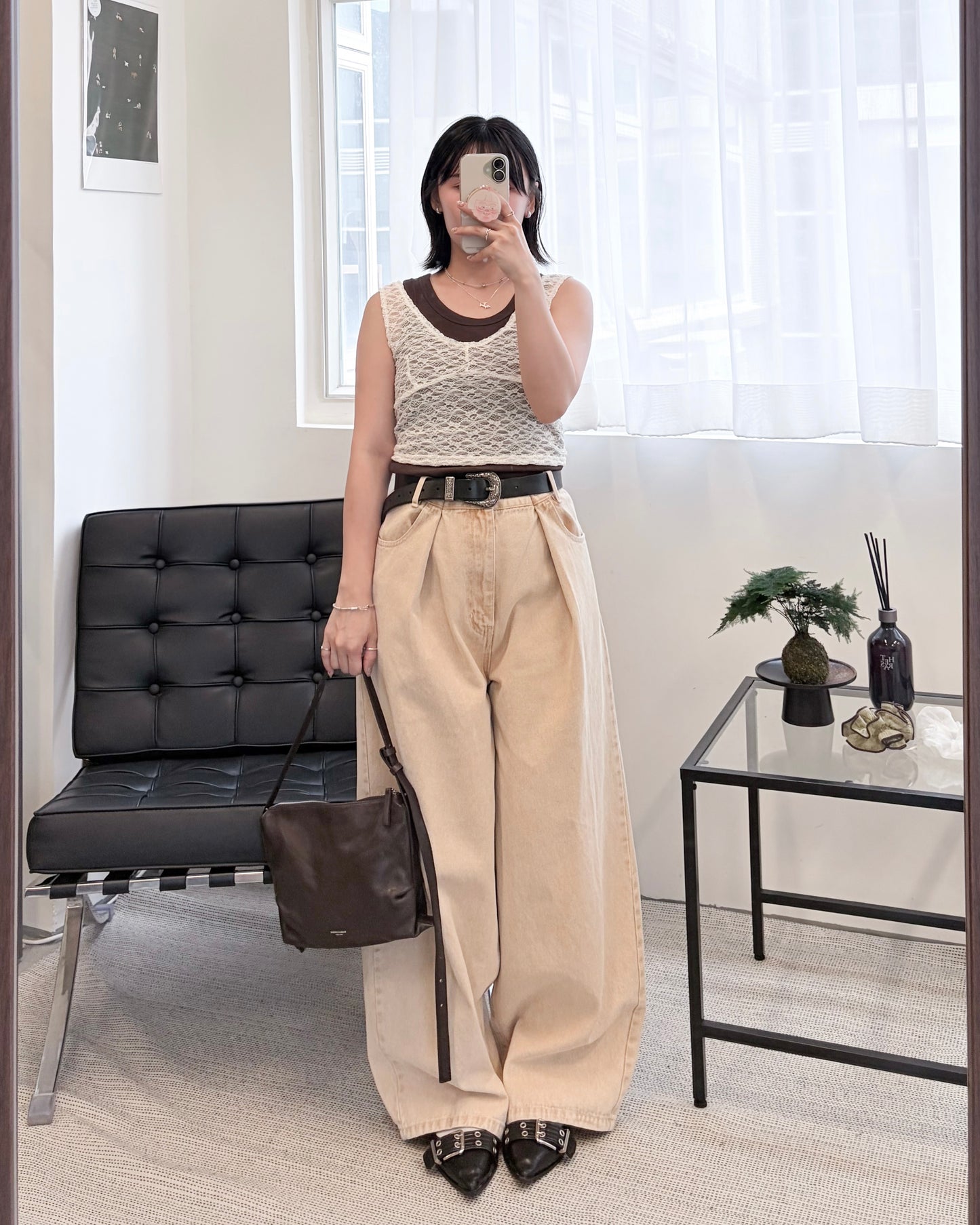 TP831- Short Lace Vest | Ivory | Black