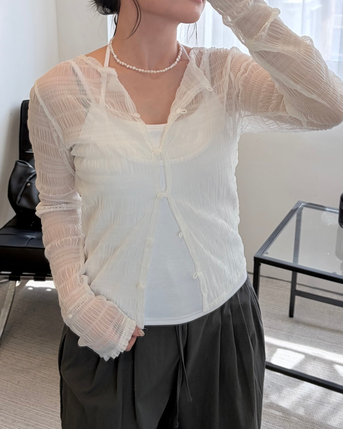 TP842- 透膚皺皺Top | White | Brown | Black